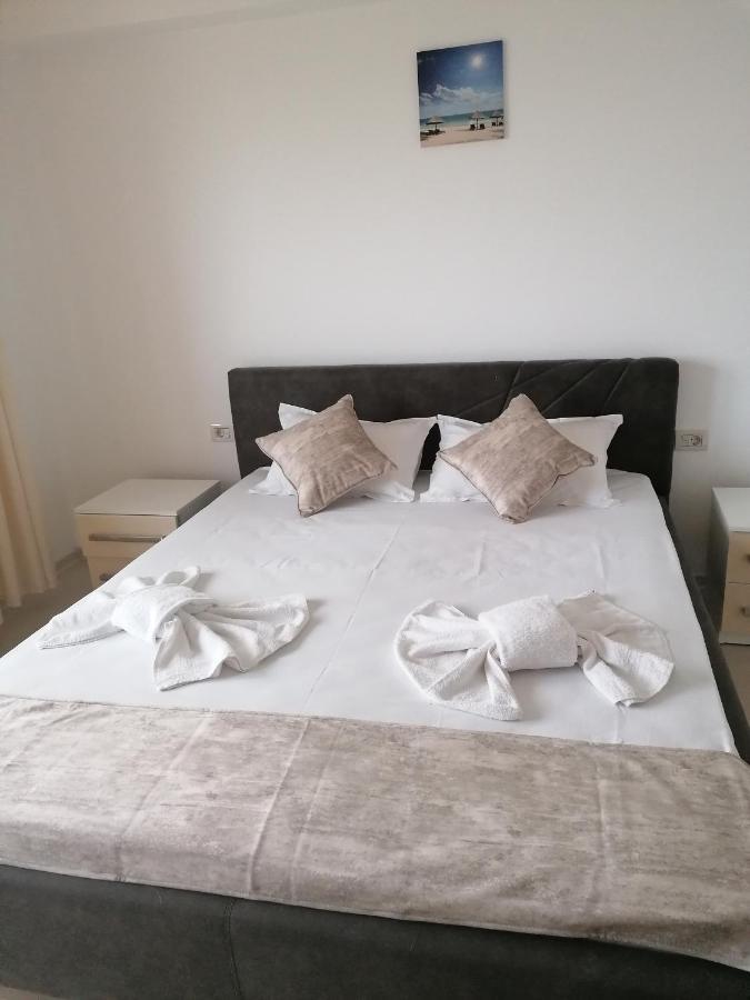 Hotel Azamara Costineşti Exteriér fotografie